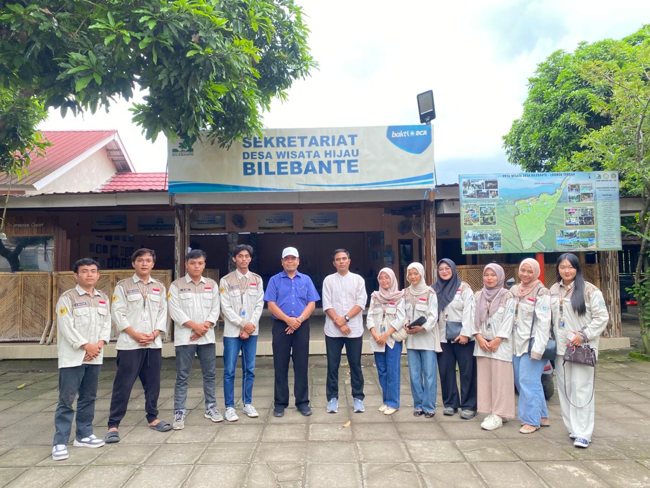 Desa Wisata Hijau Bilebante Perkuat Edukasi Lingkungan Lewat Inovasi QR Code